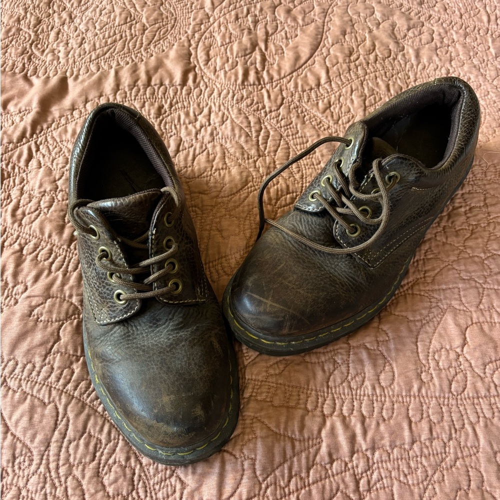 Vintage Dr. Martens Men's Dark Brown Leather Lace-Up Shoes